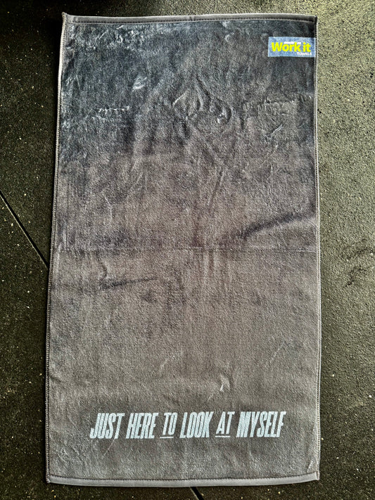 funny here to look at myself gym towel