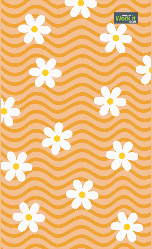 Wavy Daisy Gym Towel